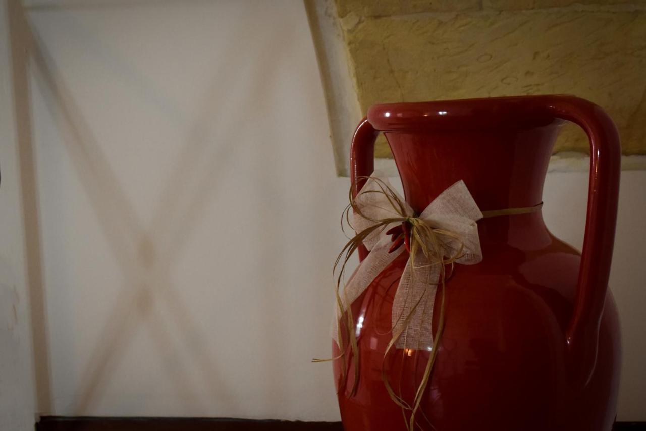 Ferrante D'Aragona Rooms レッチェ エクステリア 写真